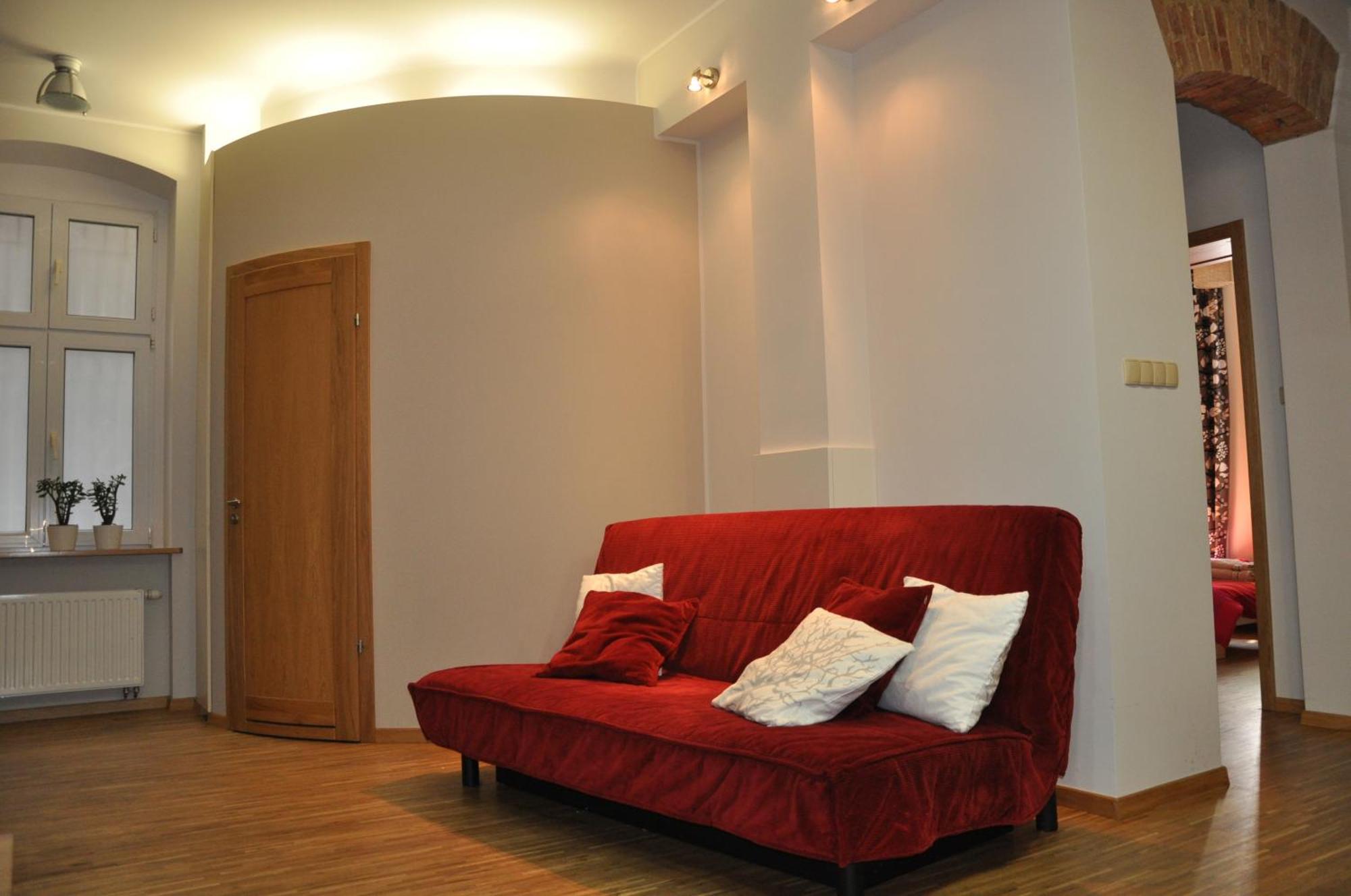 Apartment 23 *